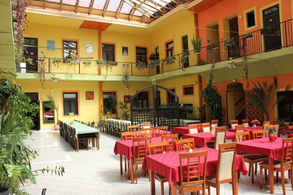 Penzion Grand Košice Esterno foto